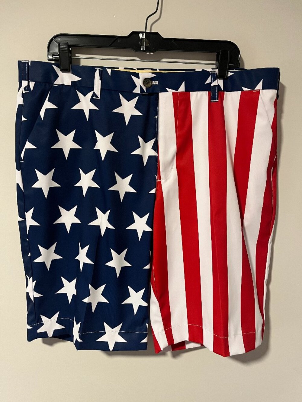 Loudmouth Woodworth Golf Shorts Mens 38 USA Flag Stars Stripes Grip Waistband
